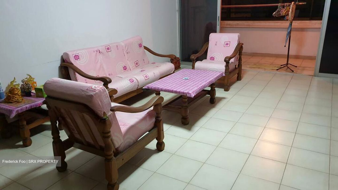 Blk 221 Yishun Gardens (Yishun), HDB 5 Rooms #508065411